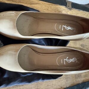 YSL Platform neutral pumps size 9